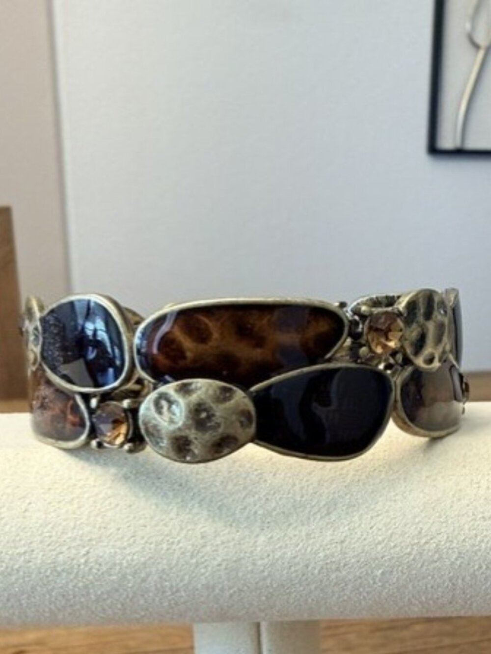 Lia Sophia "WILD THING" Stretch Bracelet